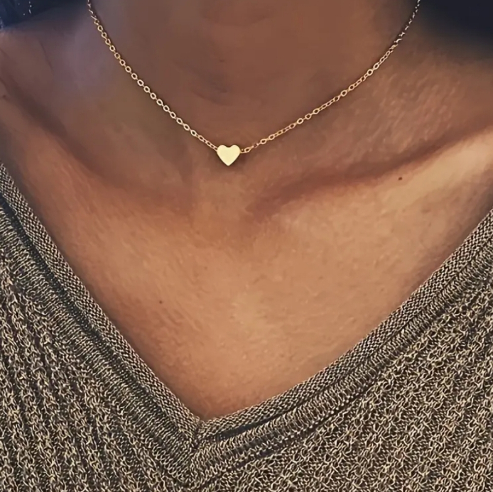 Gold Heart Pendant Necklace